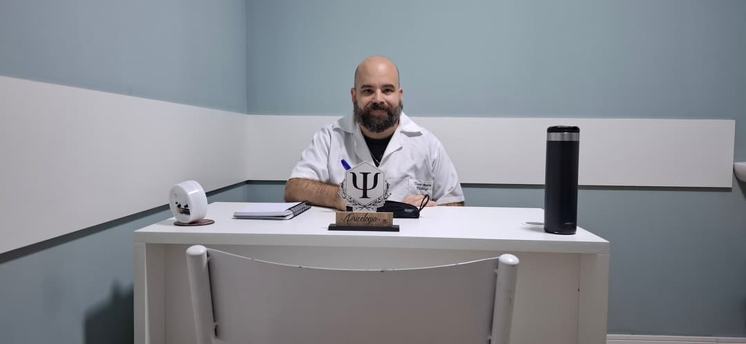 Foto de perfil de Tiago Bastos, psicólogo